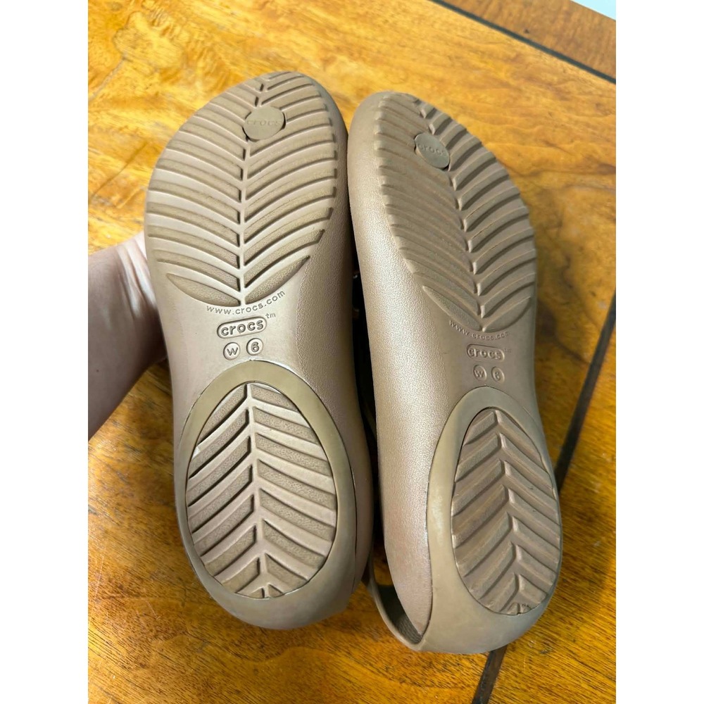 Crocs Womens 6 Tan Bronze Sexy Flip Sandals T-Strap Slingback Comfort 2007 - Picture 6 of 7